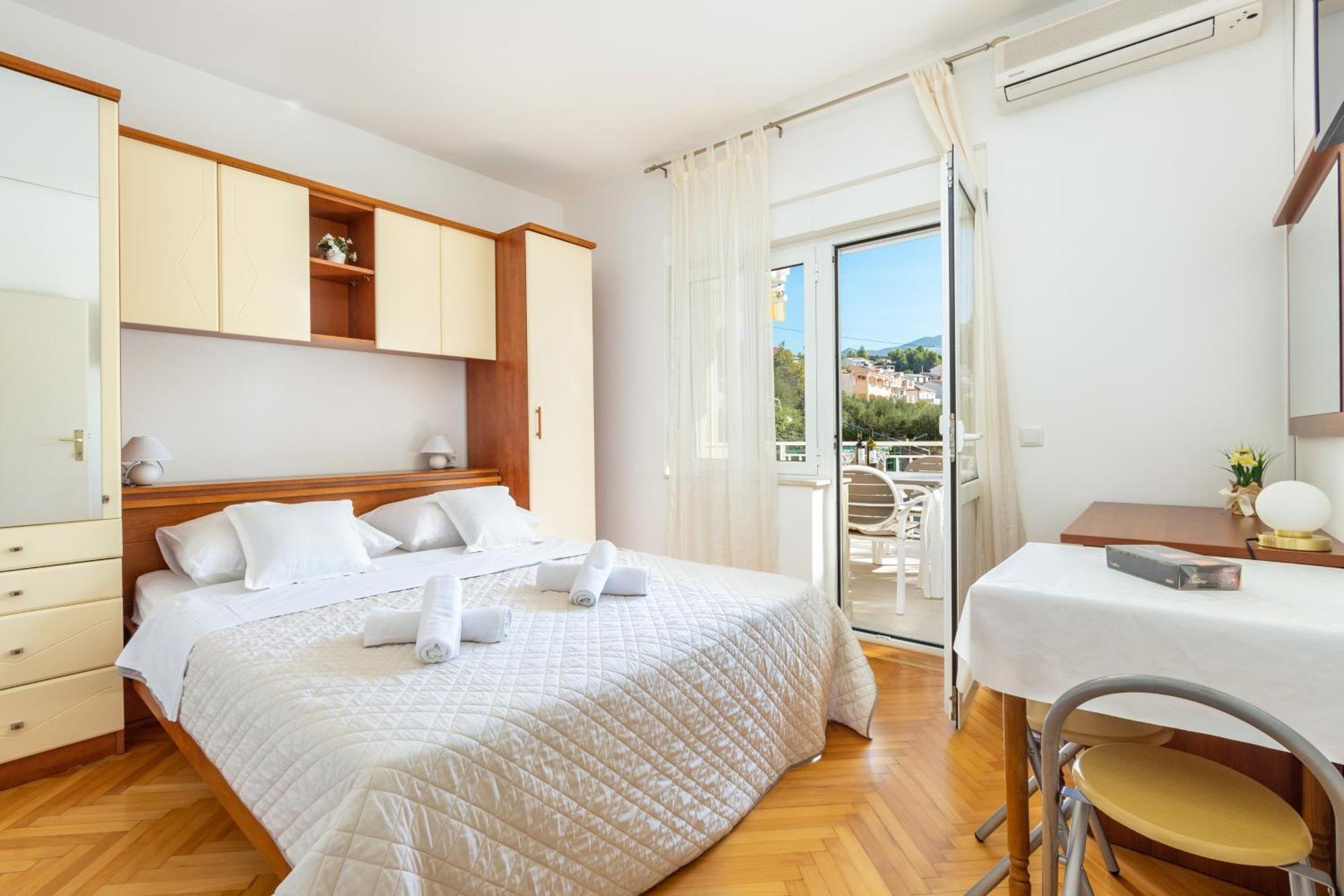 Apartments By The Sea Duce, Omis - 946 Kültér fotó