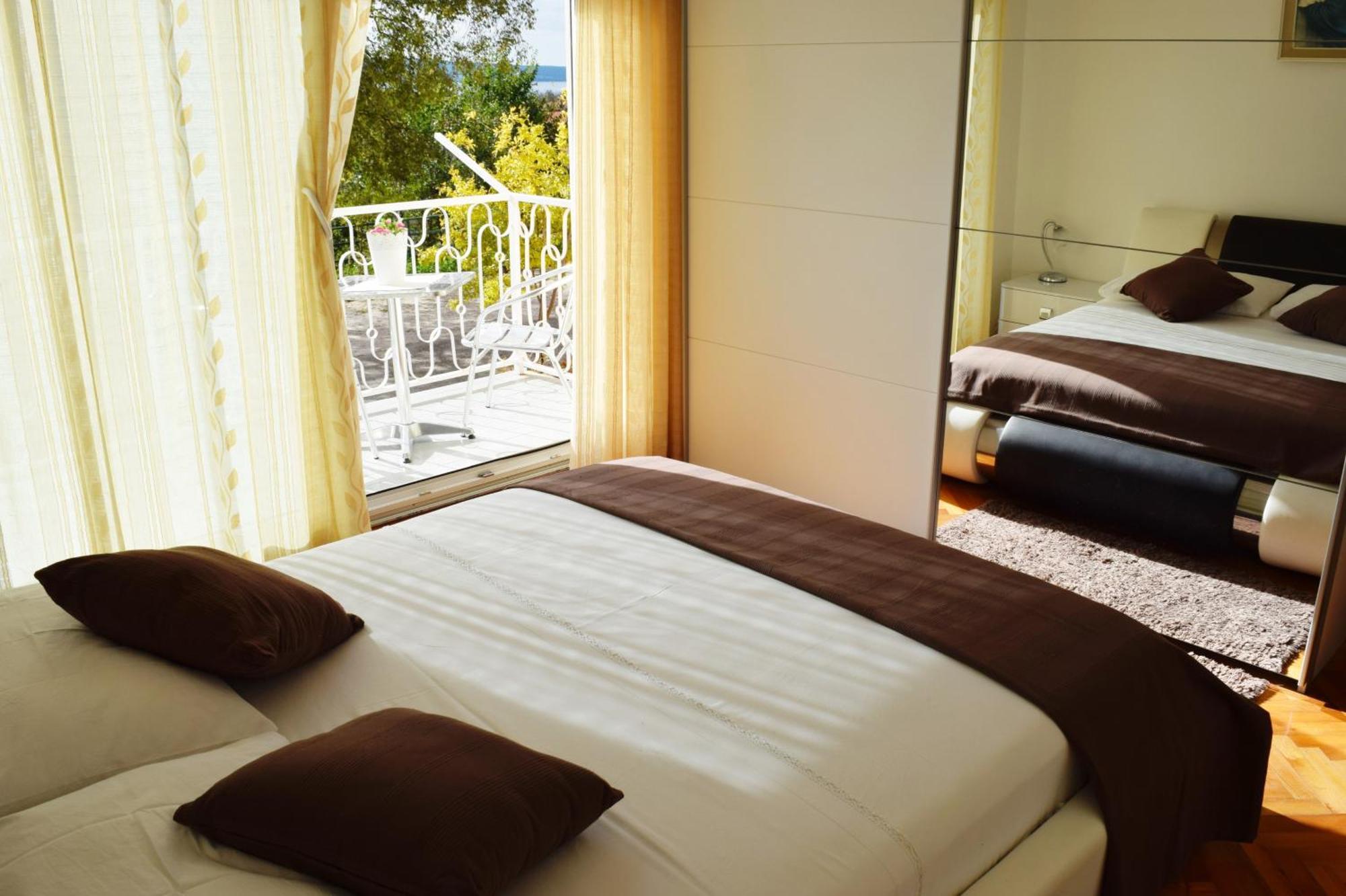 Apartments By The Sea Duce, Omis - 946 Szoba fotó