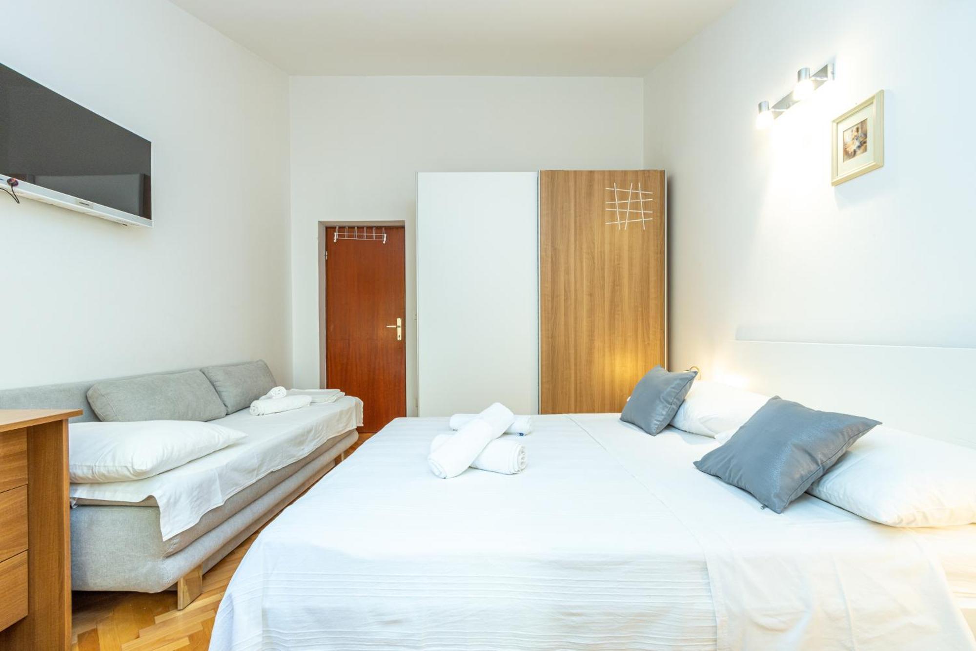 Apartments By The Sea Duce, Omis - 946 Szoba fotó
