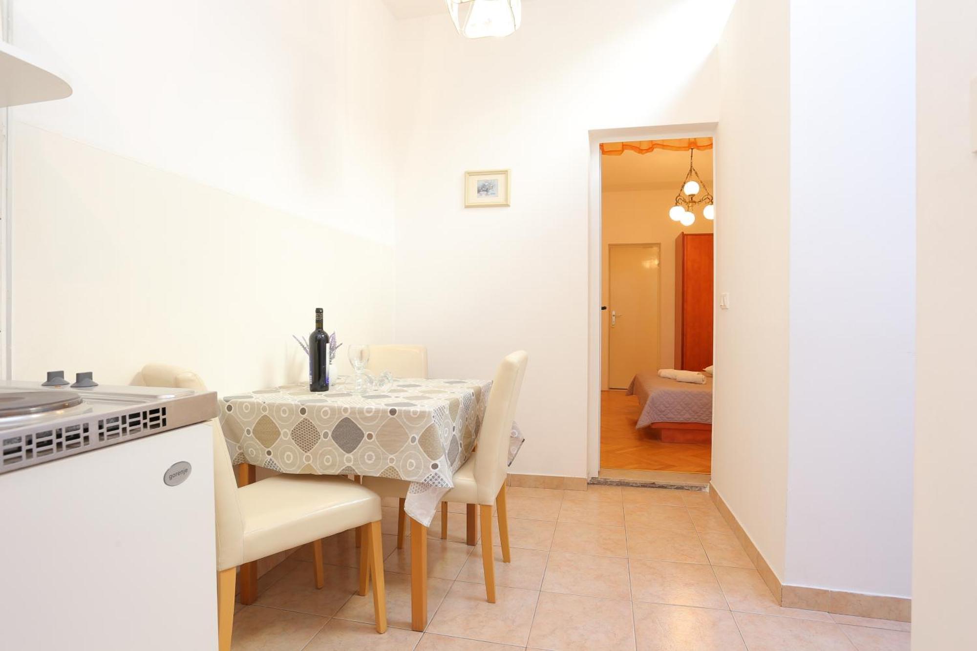 Apartments By The Sea Duce, Omis - 946 Szoba fotó